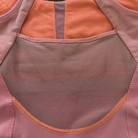 Lululemon Run Pace Pink back mash Size 6 Tank - Picture 9 of 13